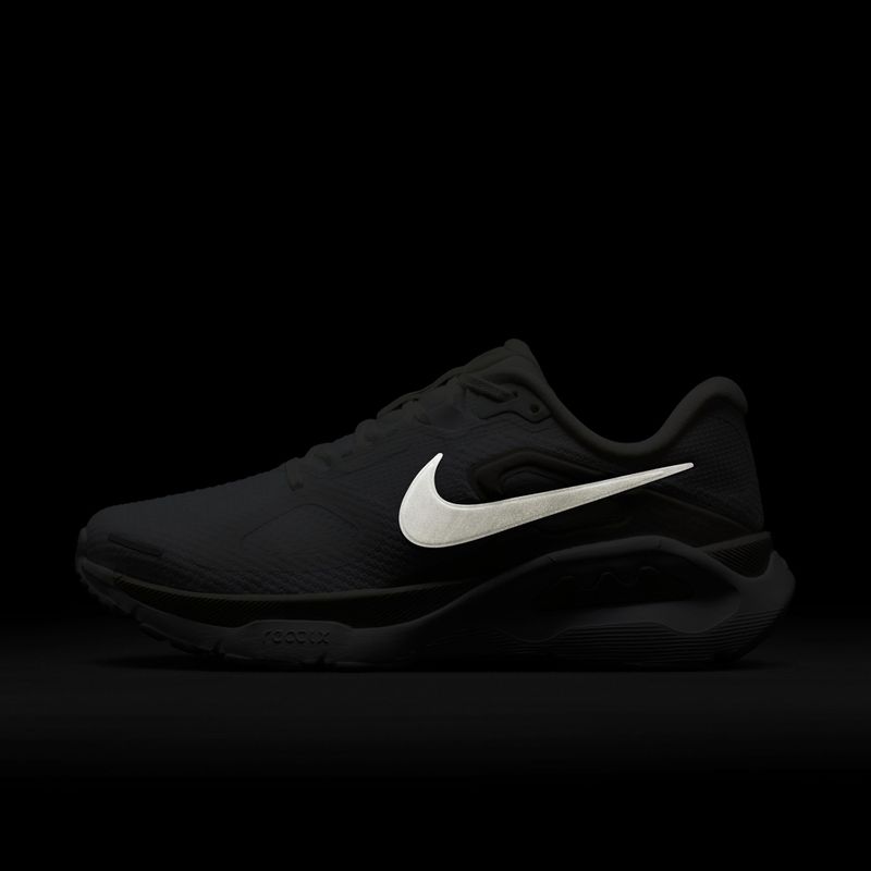 Dámské běžecké boty Nike Structure Plus white/photon dust/metallic silver 3