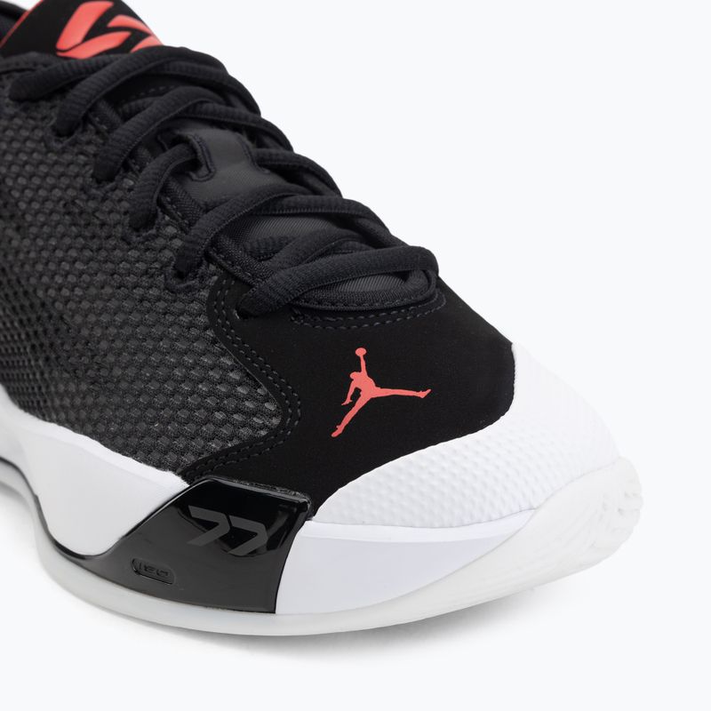 Dětské basketbalové boty  Jordan Gap 77 GS Jr black/white/university red 7
