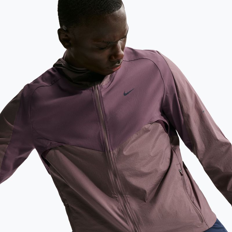Pánská běžecká bunda Nike Stride Dri-Fit dark wine/tattoo/burgundy crush 6