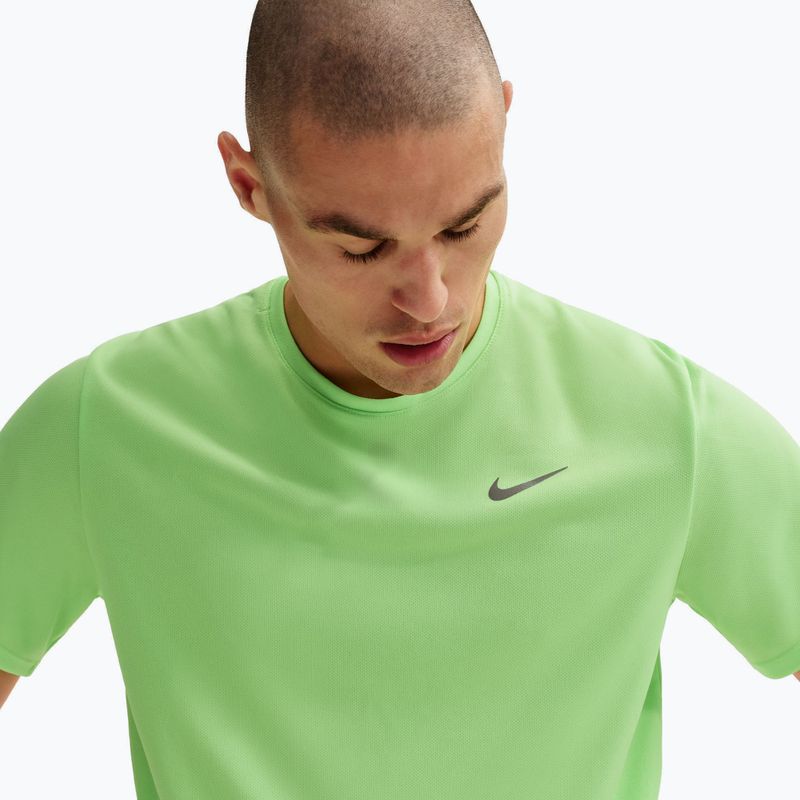 Pánské běžecké tričko Nike Miler Dri-Fit UV lime blast 5