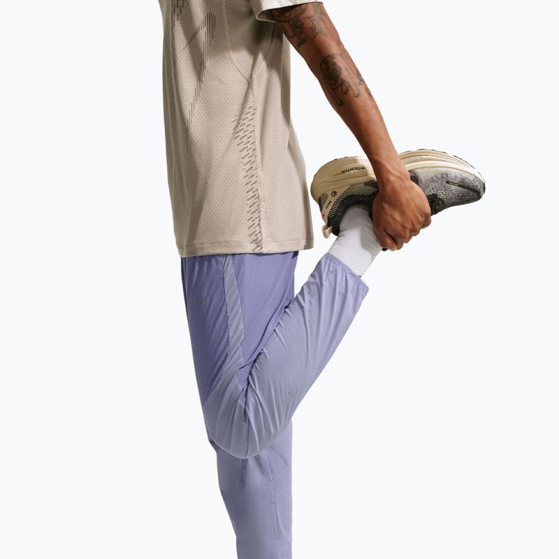 Pánské běžecké kalhoty Nike Stride Repel Woven iron purple/indigo haze 6