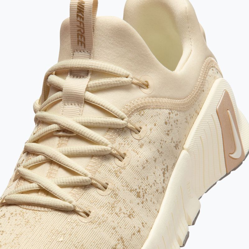 Dámské tréninkové boty Nike Flex Train SE light khaki/coconut milk/cave stone 7