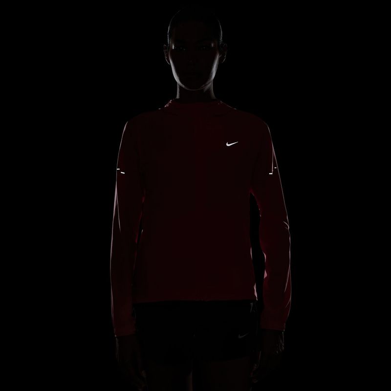 Dámská běžecká bunda Nike Swift Repel Packable sea coral 8