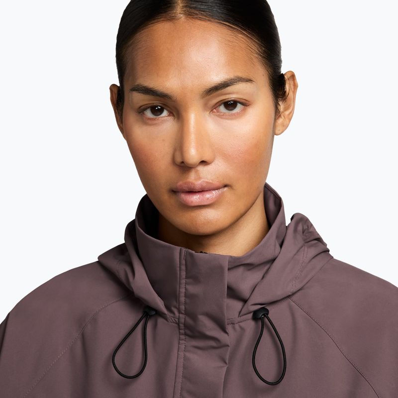 Dámská běžecká bunda Nike Storm-Fit Swift tattoo/black 3