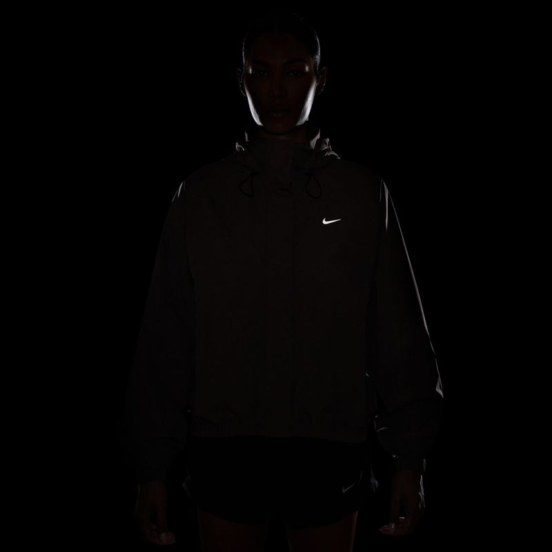 Dámská běžecká bunda Nike Storm-Fit Swift tattoo/black 4