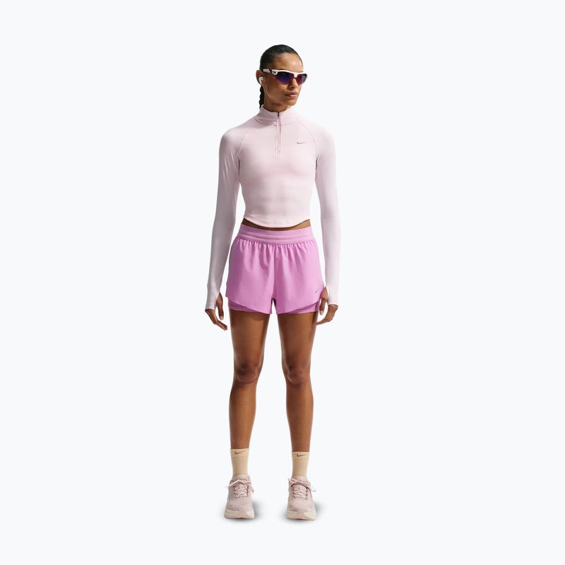 Dámské běžecké šortky Nike Swift Mid-Rise 2in1 light magenta/light magenta 2
