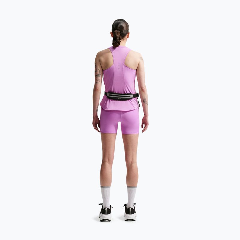 Dámské běžecké šortky Nike Swift High-Waisted 4" light magenta 3