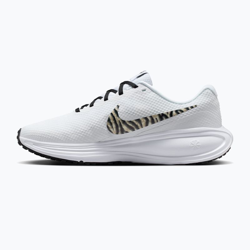 Dámské běžecké boty Nike Revolution 8 white/metallic gold/black 2