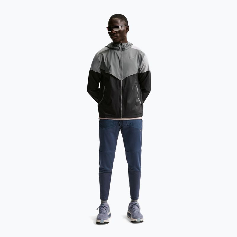 Pánská běžecká bunda Nike Impossibly Light Windrunner smoke grey/wolf grey/black 2