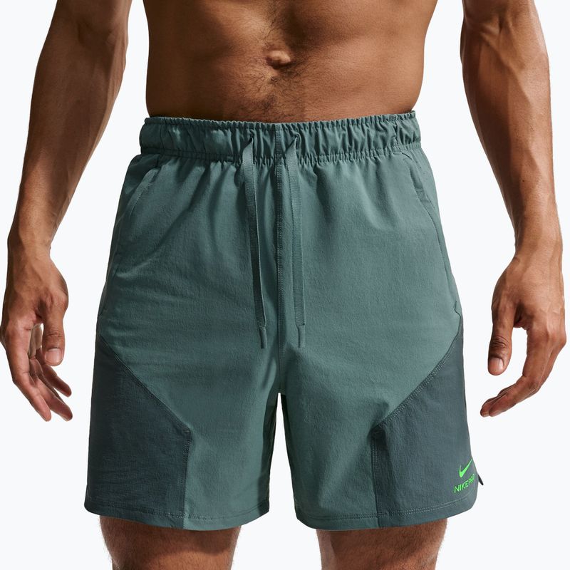 Pánské šortky Nike Pro Training Dri-Fit 6" mineral slate/faded spruce/green strike 4