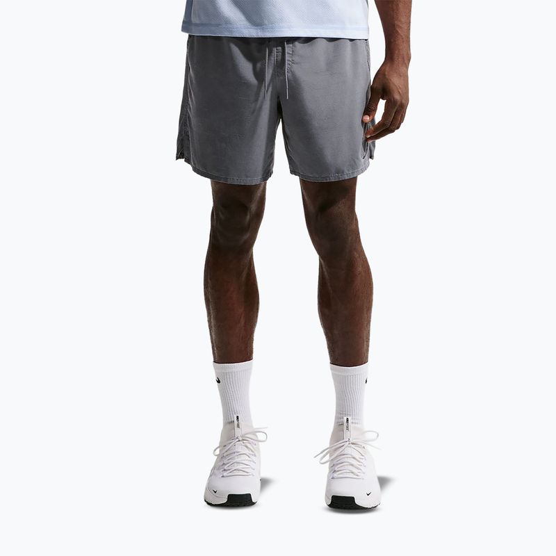 Pánské tréninkové šortky Nike Unlimited N.A.C. 7" smoke grey/smoke grey/smoke grey