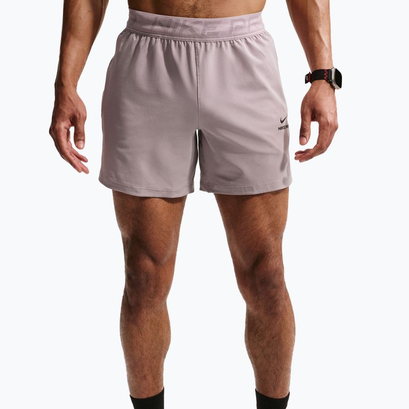 Pánské šortky Nike Pro Training Dri-Fit 6" light violet ore/black 5