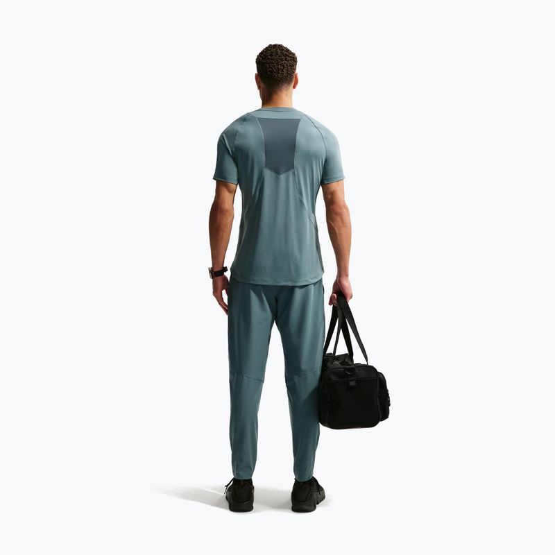 Pánské tréninkové tričko Nike Pro Training Dri-Fit mineral slate/faded spruce/green strike 3