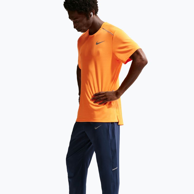 Pánské běžecké kalhoty Nike Miler Dri-Fit Woven midnight navy 4