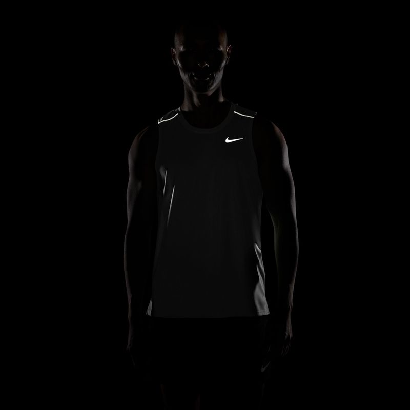 Pánské běžecké tričko Nike Miler Dri-Fit white 7