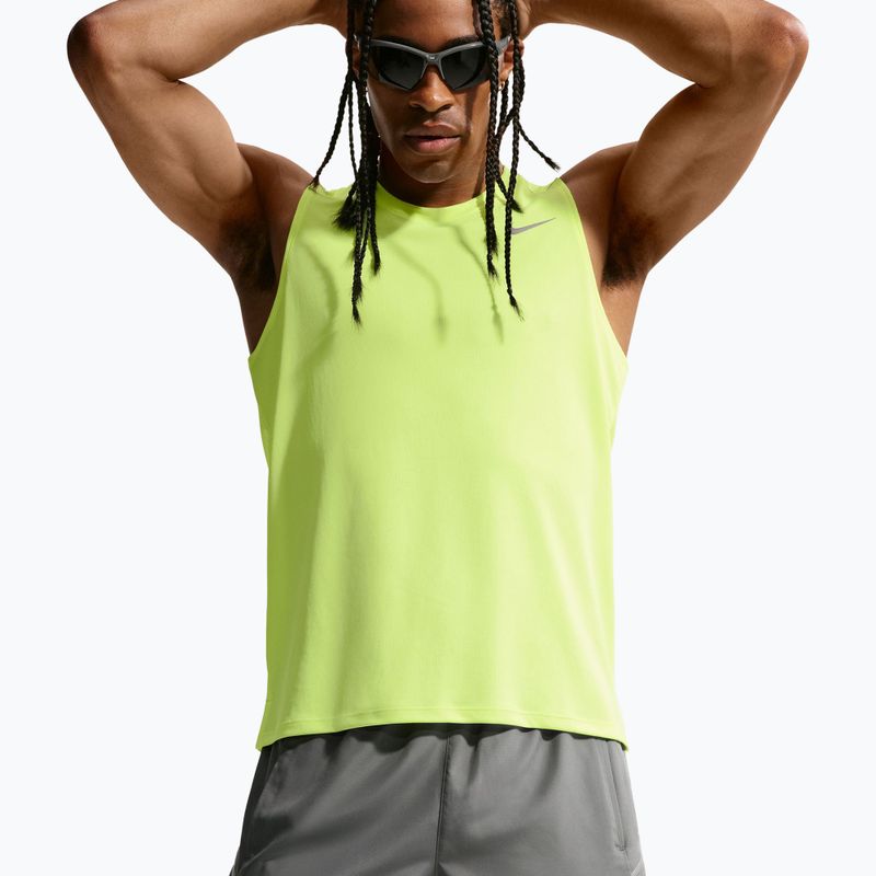 Pánské běžecké šortky Nike Miler Dri-Fit 2in1 5" smoke grey/smoke grey 6