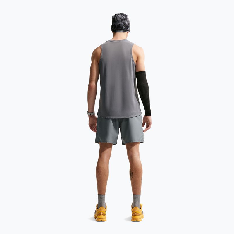 Pánské běžecké šortky Nike Miler Dri-Fit Brief Lined7" smoke grey/smoke grey 3