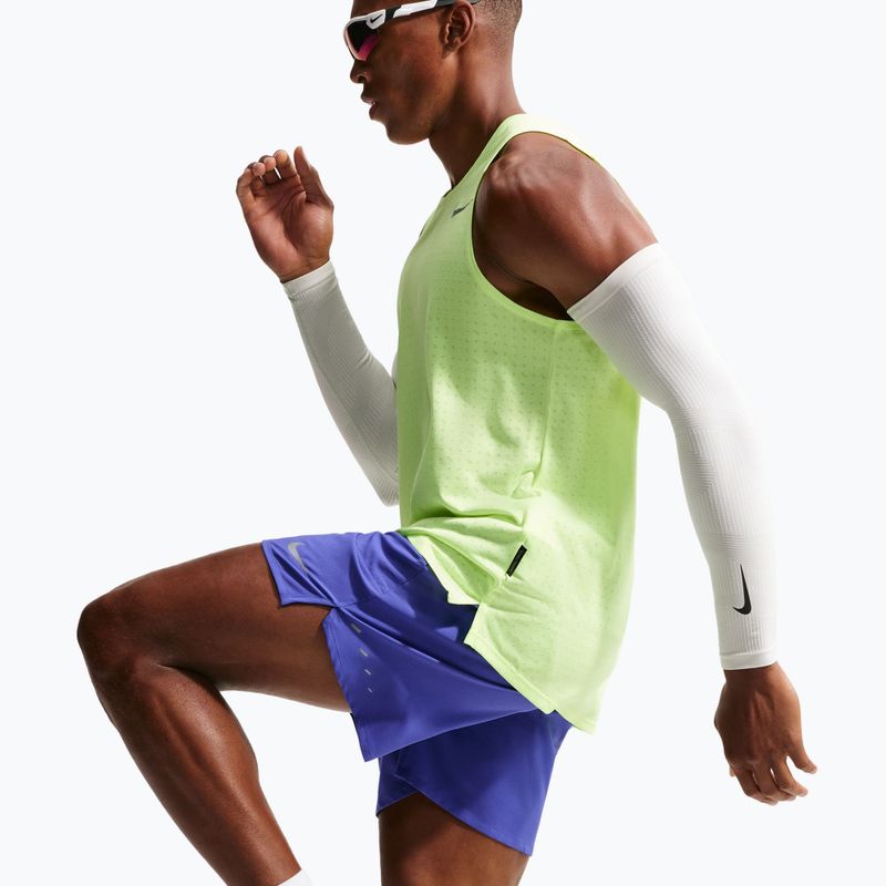 Pánské běžecké šortky Nike Stride Dri-Fit Brief-Lined 7" lapis 4