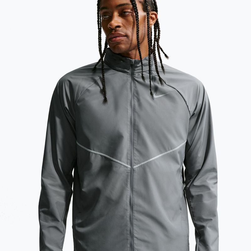 Pánská běžecká bunda Nike Miler Repel UV smoke grey/smoke grey 4