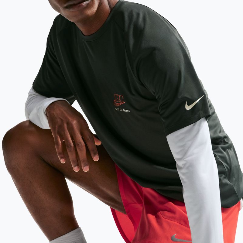 Pánské běžecké tričko Nike Stride Dri-Fit ADV black spruce 6