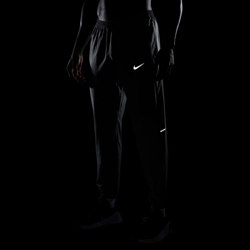 Pánské běžecké kalhoty Nike Miler Dri-Fit Woven smoke grey/smoke grey 8