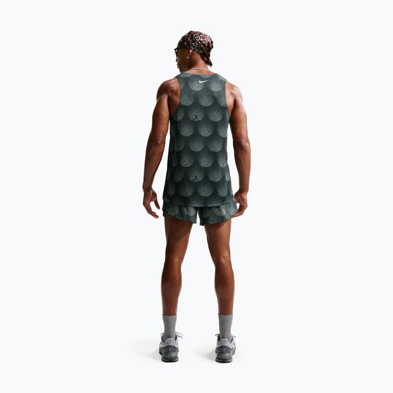Pánské běžecké tričko Nike Stride Dri-Fit ADV black spruce 3