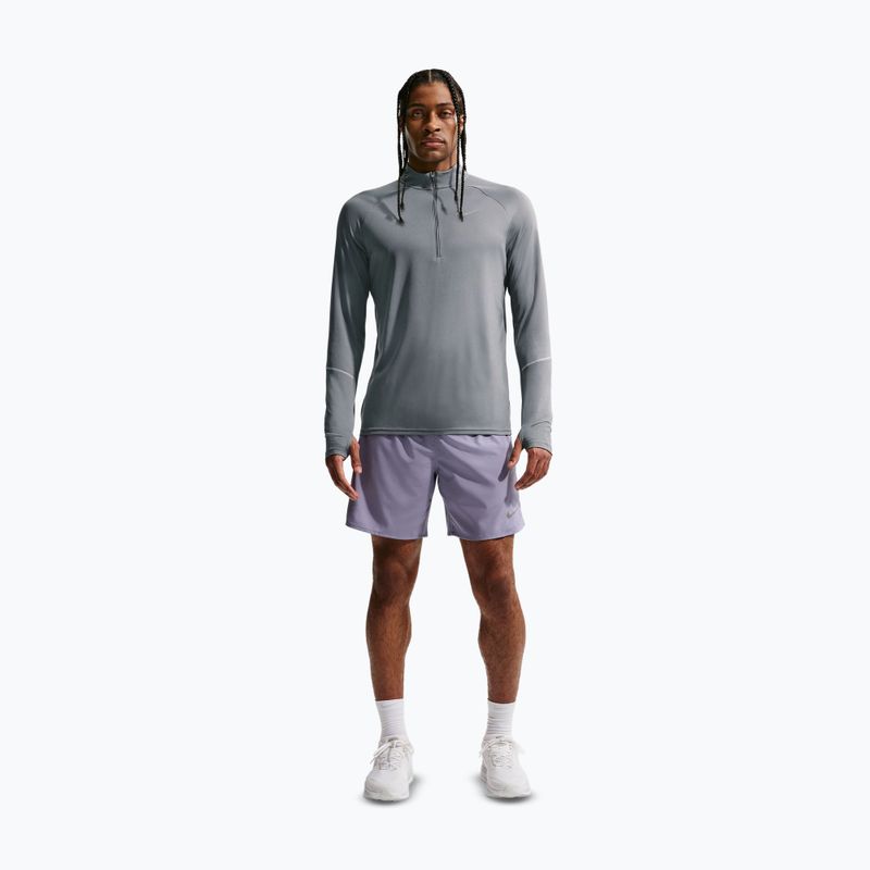 Pánská běžecká mikina Nike Miler Dri-Fit UV 1/2 Zip smoke grey 2