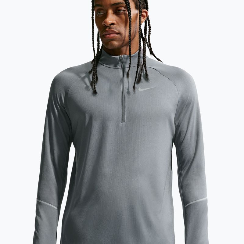 Pánská běžecká mikina Nike Miler Dri-Fit UV 1/2 Zip smoke grey 5