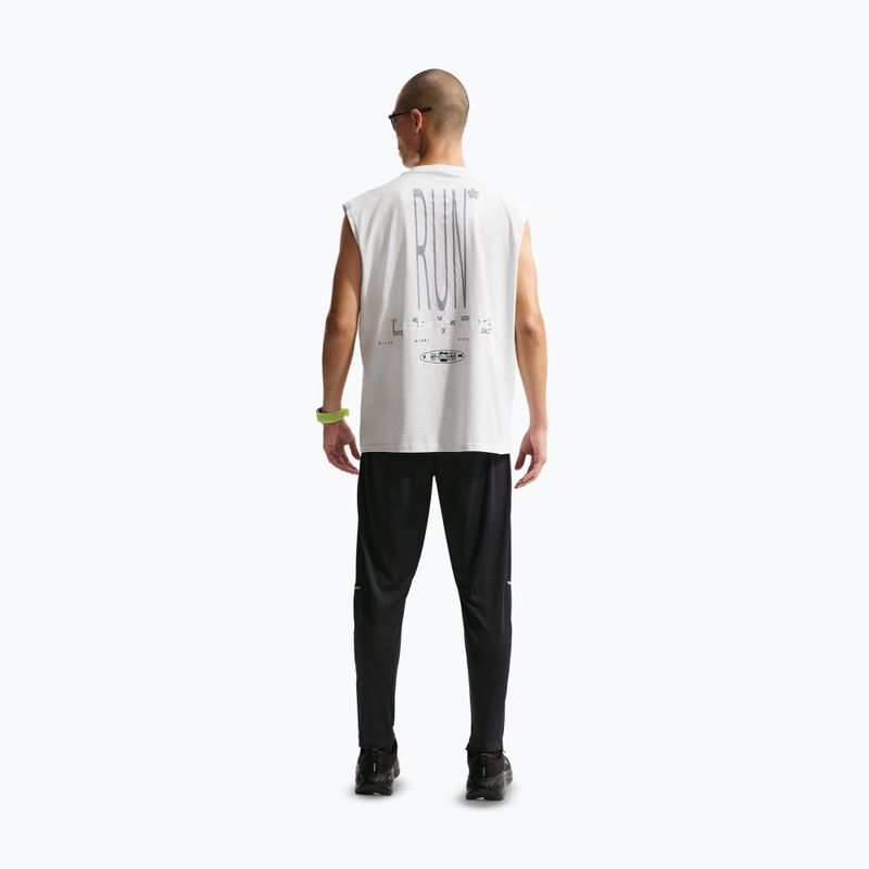 Pánské běžecké kalhoty Nike Miler Dri-Fit Knit black 3