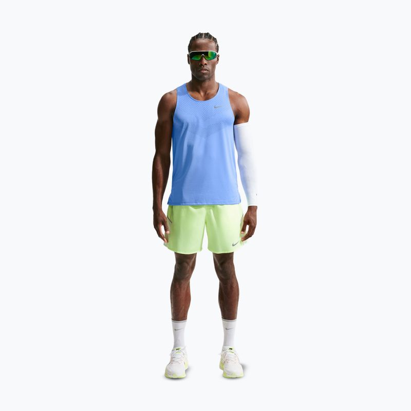 Pánské běžecké tričko Nike Stride Dri-Fit ADV royal pulse 2