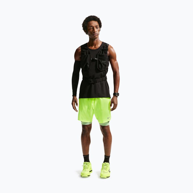 Pánské běžecké šortky Nike Stride Dri-Fit Brief-Lined 7" volt ice 2