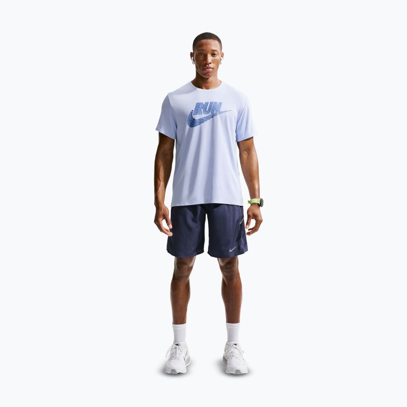 Pánské běžecké tričko Nike Miler Dri-Fit UV hydrogen blue/lapis 2