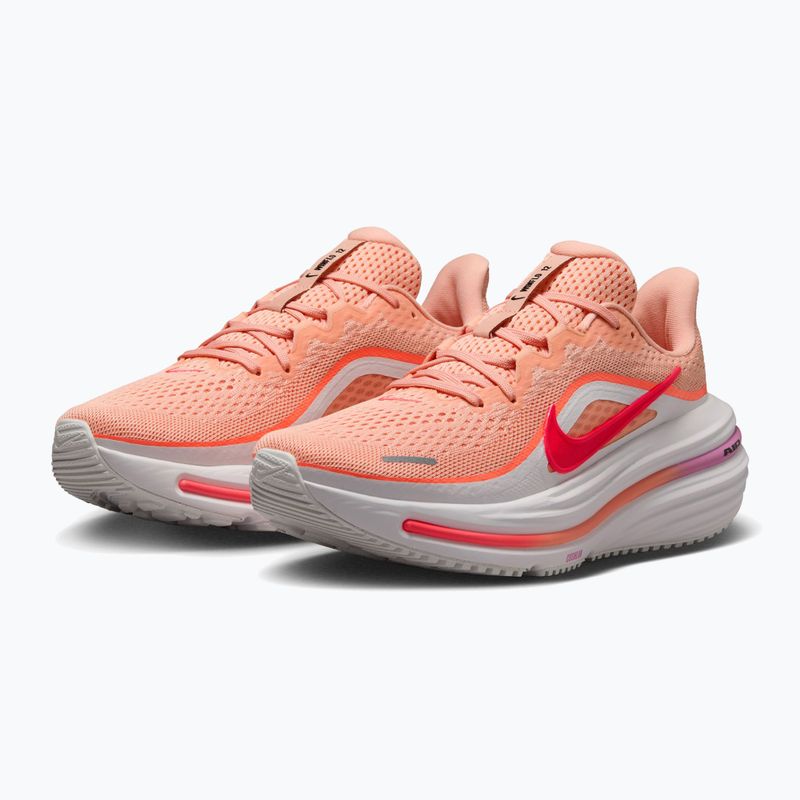 Dámské běžecké boty Nike Winflo 12 arctic orange/summit white/flash crimson 3