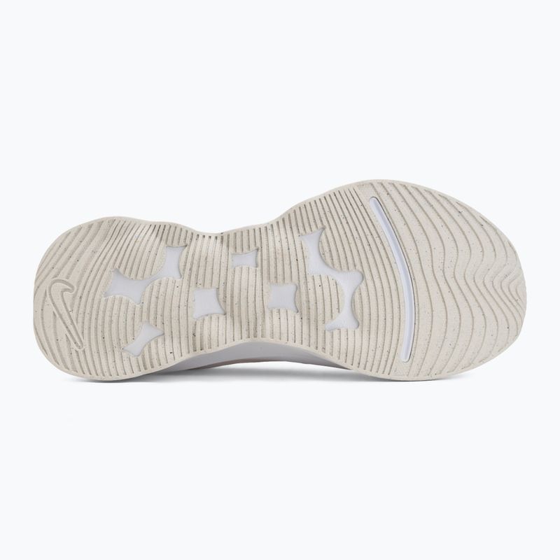 Dámské boty Nike Motiva 2 white/chalk/sail 4