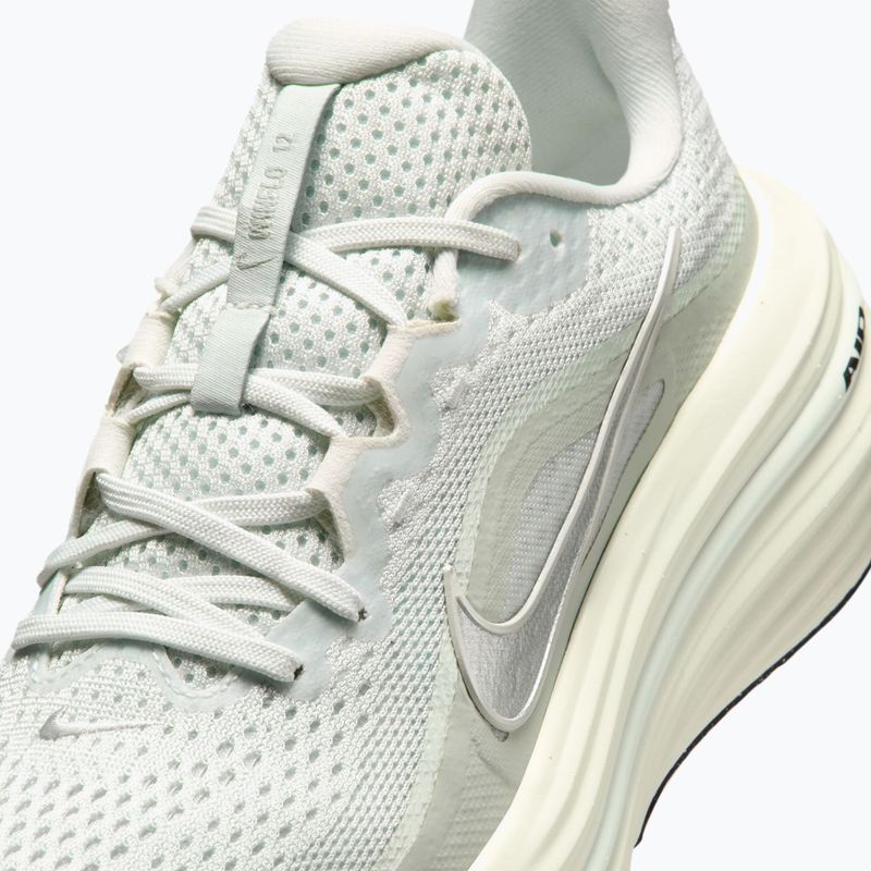 Dámské běžecké boty Nike Winflo 12 off white/barely green/metallic silver 3
