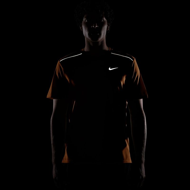 Pánské běžecké tričko Nike Miler Dri-Fit UV total orange 7