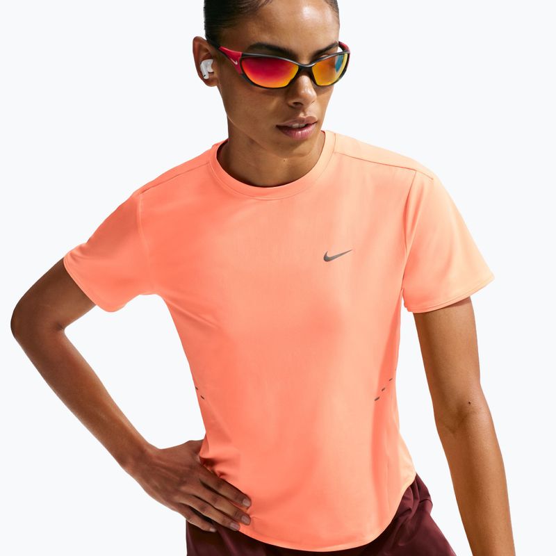 Dámské běžecké tričko Nike Swift Dri-Fit orange pulse 4