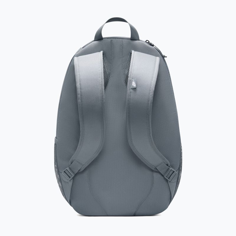 Městský batoh Nike Heritage Sweep 25 l smoke grey/smoke grey/white 3