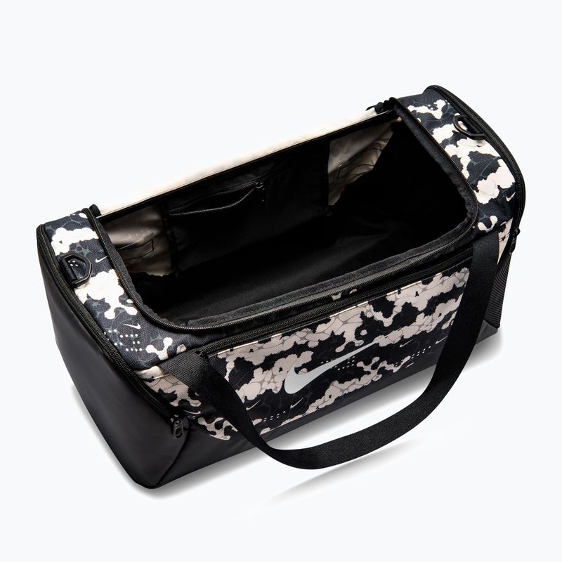 Tréninková taška Nike Brasilia Duffel Small 41 l chalk/black/white 4