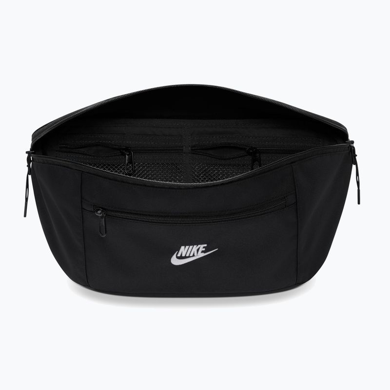 Ledvinka Nike Heritage 8 l black/black/white 4