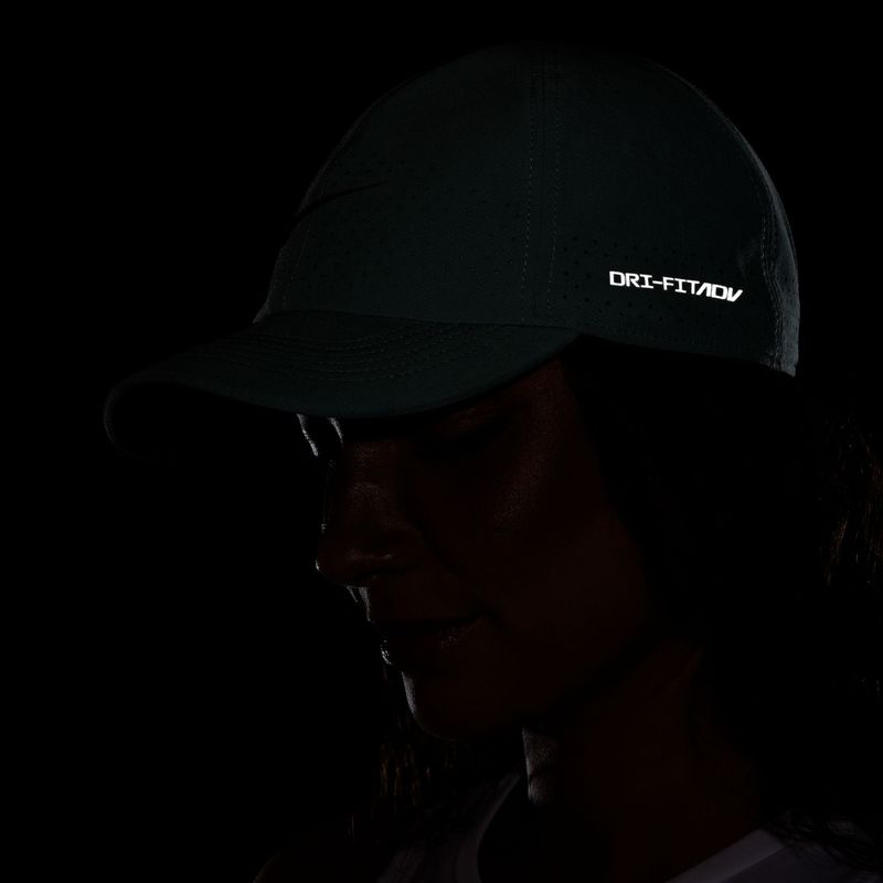 Kšiltovka Nike Dri-Fit ADV Club steam/black 5