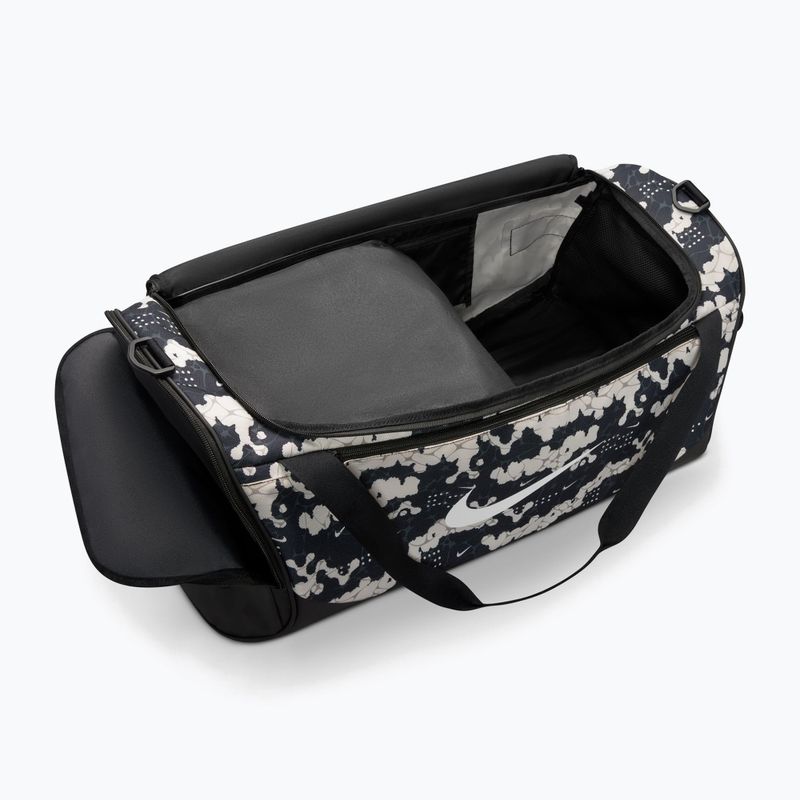 Tréninková taška Nike Brasilia 60 l chalk/black/white 4