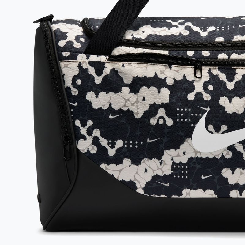 Tréninková taška Nike Brasilia 60 l chalk/black/white 6