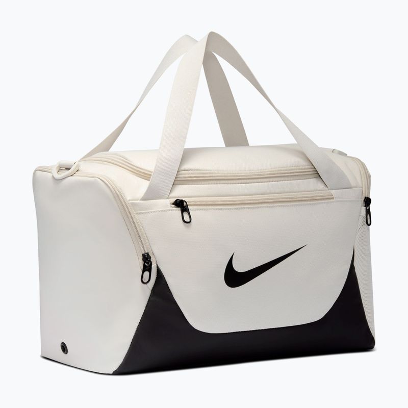 Tréninková taška Nike Brasilia Duffel Extra Small 24 l light bone/black/black 2