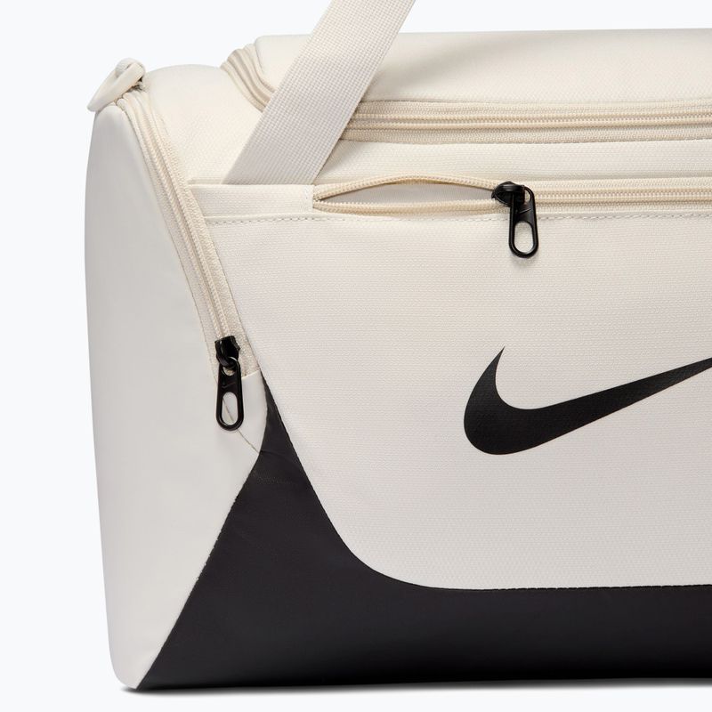 Tréninková taška Nike Brasilia Duffel Extra Small 24 l light bone/black/black 6