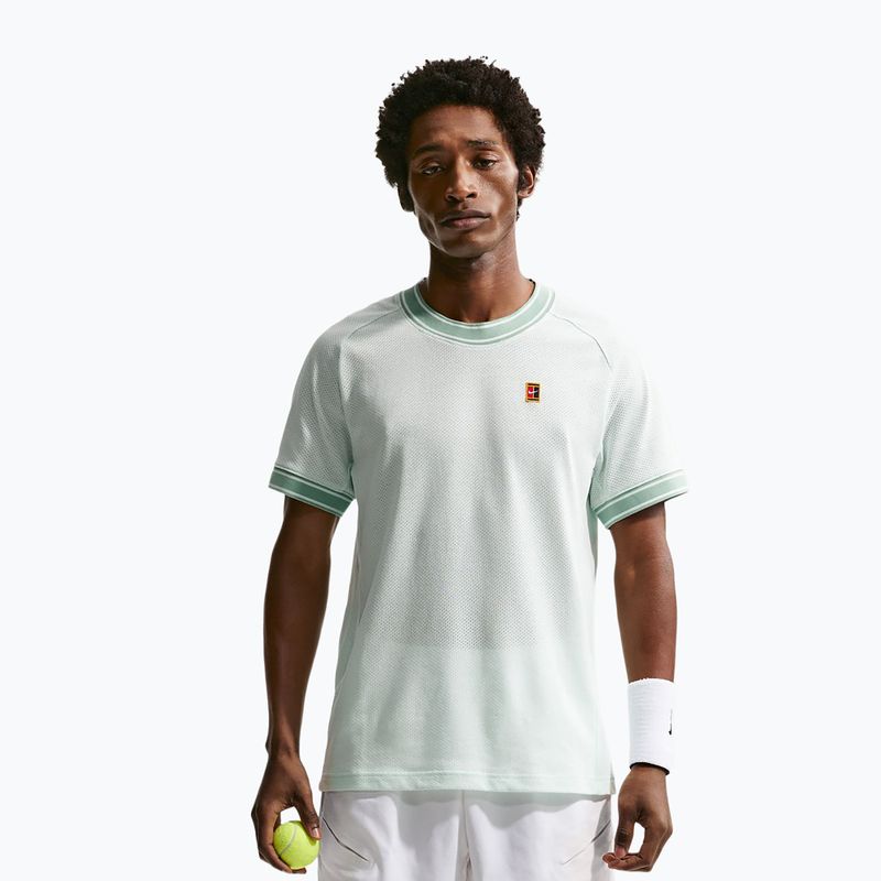 Pánské tenisové tričko Nike Court Heritage barely green