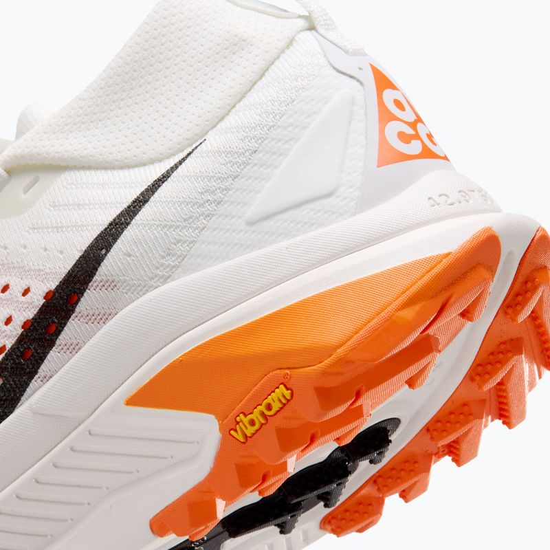 Dámské běžecké boty Nike ACG Zegama summit white/phantom/safety orange/black 4