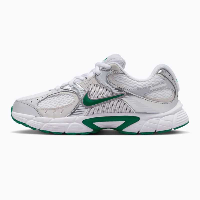 Boty Nike V5 RNR whitevast grey/malachite 2