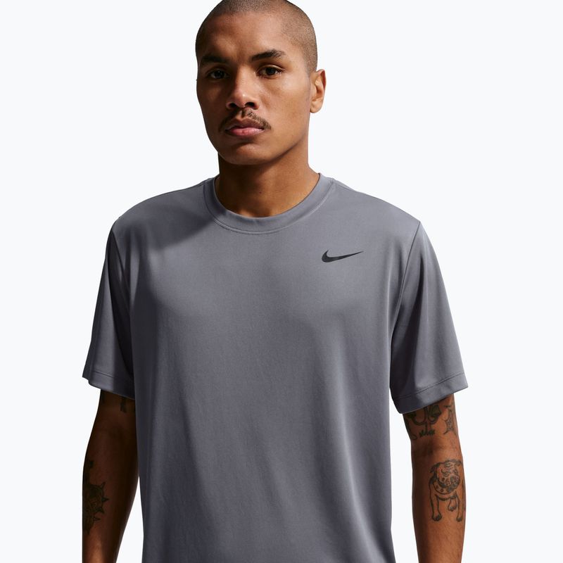 Pánské tréninkové tričko Nike Dri-FIT Training T-Shirt smoke grey/black 4