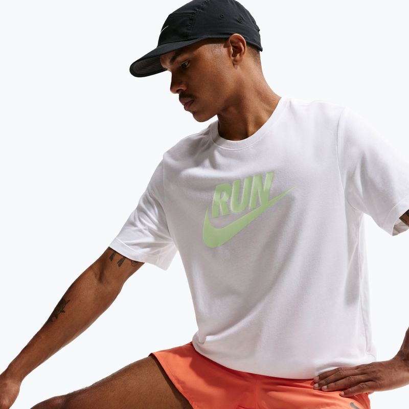 Pánské běžecké tričko Nike Dri-Fit Running white/barely volt 6